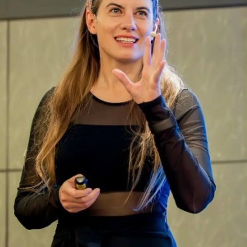 Anna Graf